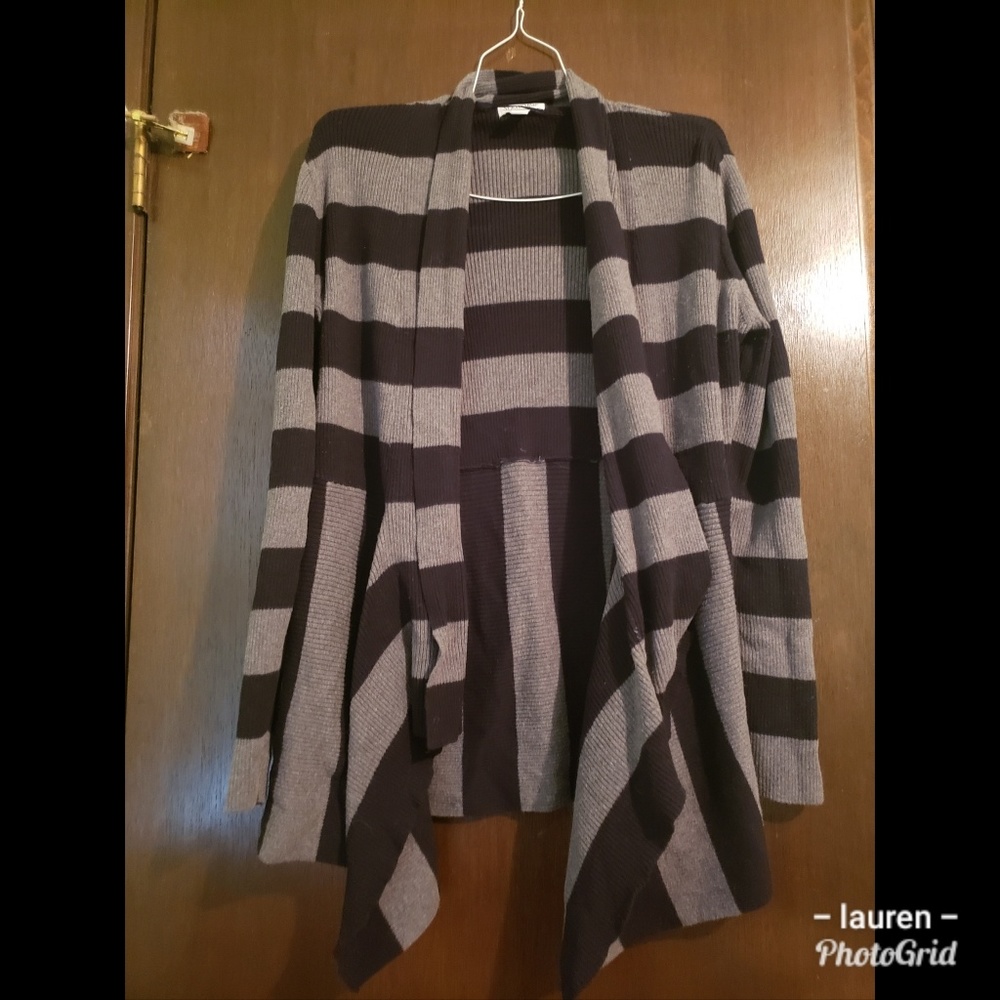 Black/gray striped cardigan
